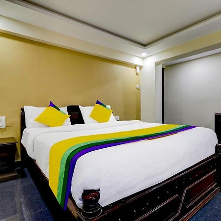 Itsy By Treebo - Hill View Hotel Madikeri Buitenkant foto