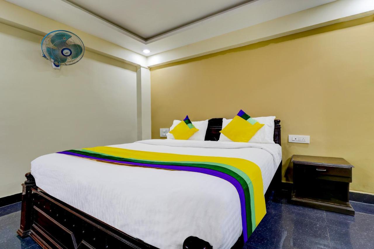 Itsy By Treebo - Hill View Hotel Madikeri Buitenkant foto