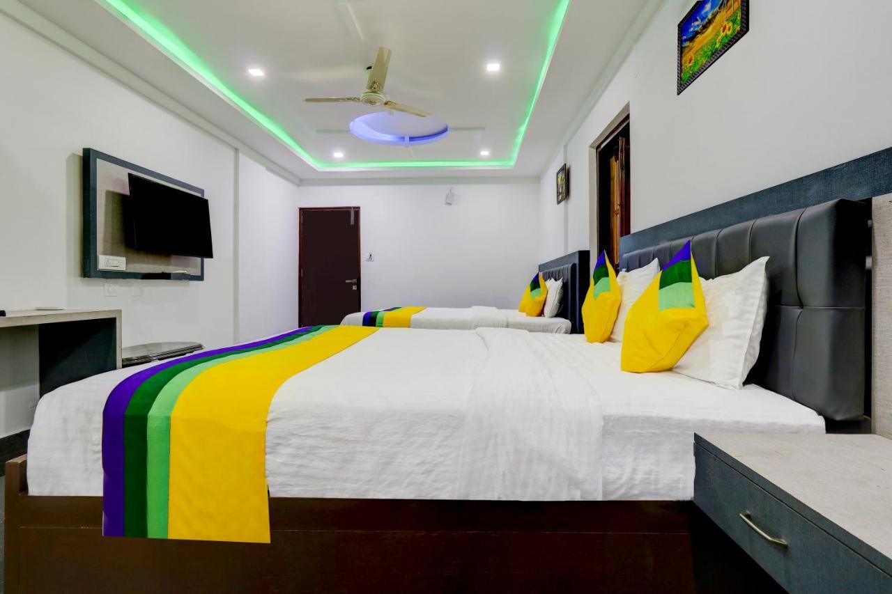 Itsy By Treebo - Hill View Hotel Madikeri Buitenkant foto